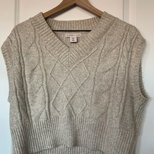 Sincerly Jules Women's Cable Knit Sweater Vest - Beige